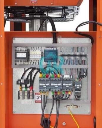 Винтовой электрический компрессор ЗИФ-СВЭ-9,8/0,7 ШМ